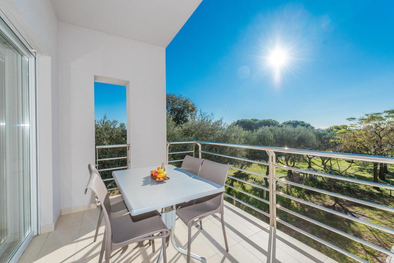 Villa Amfora - First Row By The Sea Bibinje Kültér fotó
